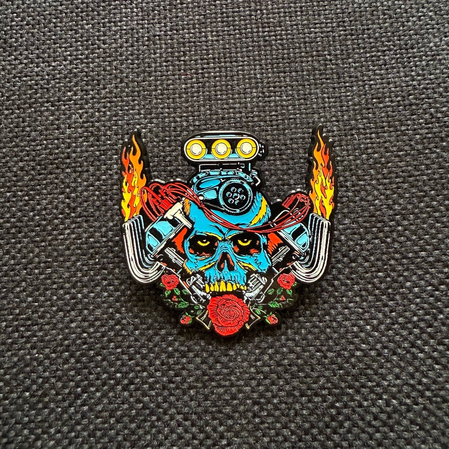 Guns N Roses - Live And Let Die - Pin - Image 2